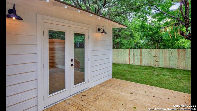 618 E Evergreen Street San Antonio TX 78212