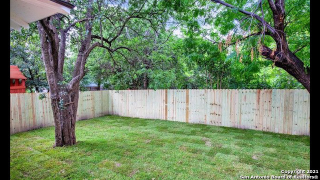 618 E Evergreen Street San Antonio TX 78212