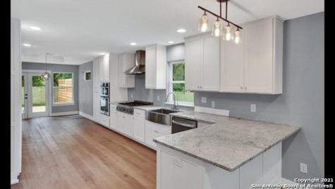 618 E Evergreen Street San Antonio TX 78212