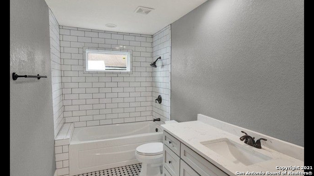 618 E Evergreen Street San Antonio TX 78212