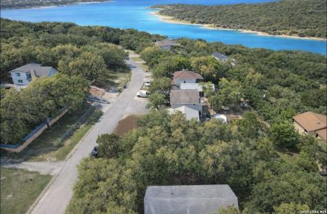 520 Lake Forest Canyon Lake TX 78133