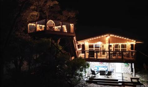 520 Lake Forest Canyon Lake TX 78133