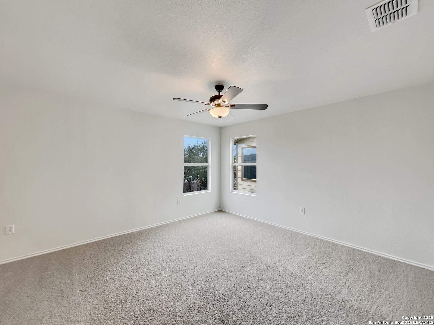 6010 Blossom Bend San Antonio TX 78218