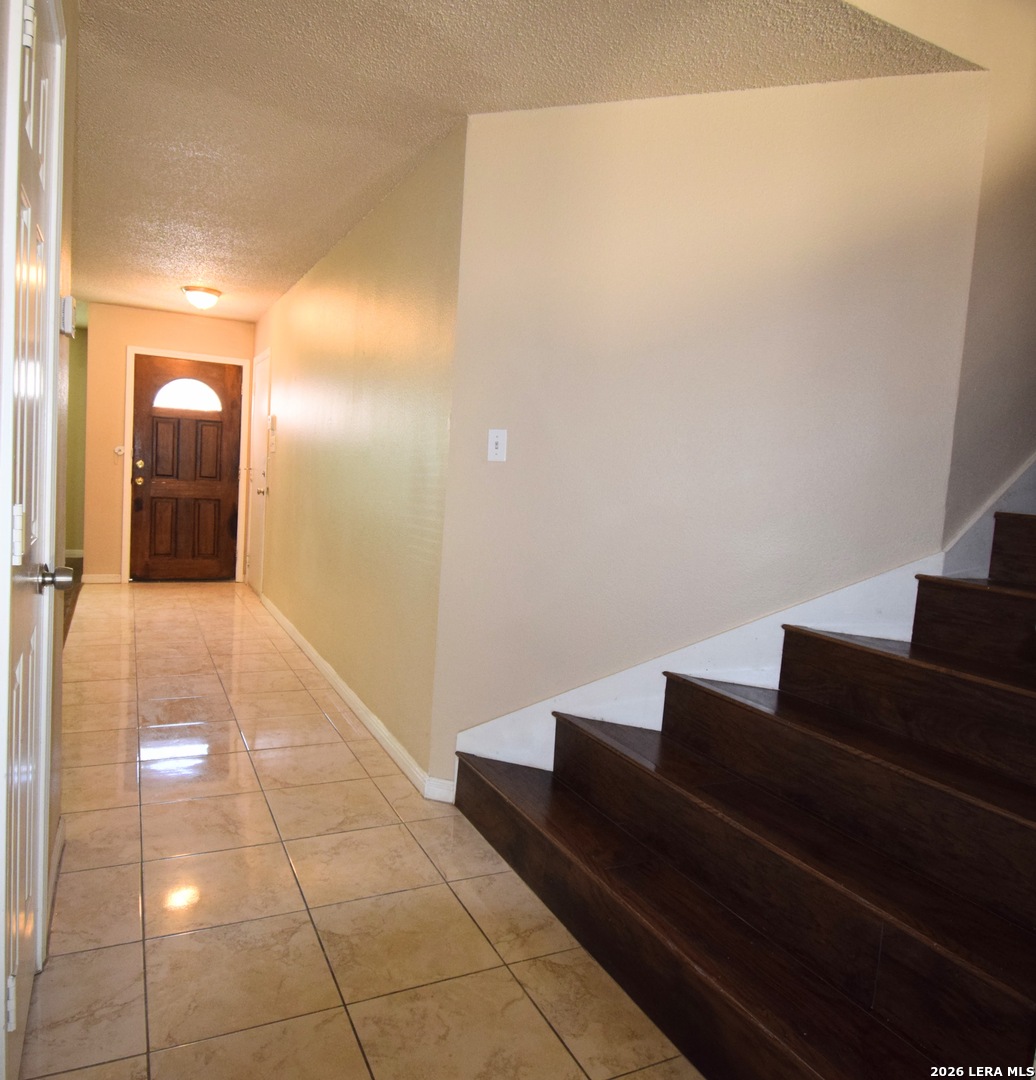 9127 Via Mirada San Antonio TX 78245