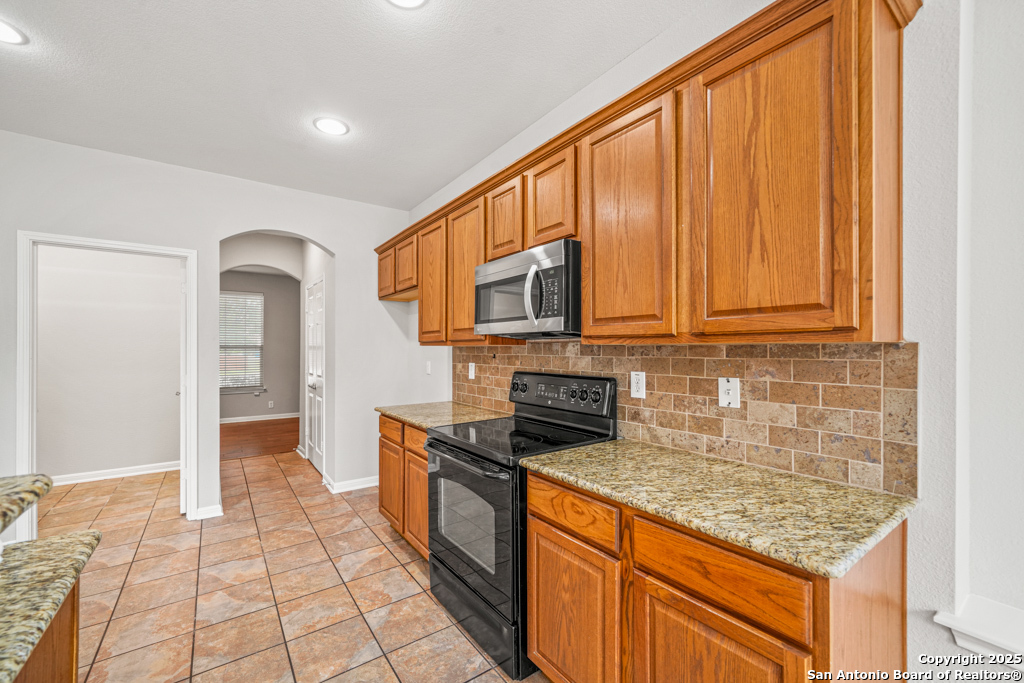223 Verde Bluff San Antonio TX 78258