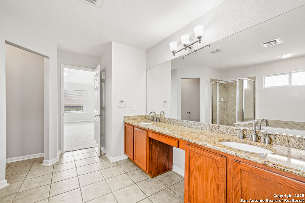 223 Verde Bluff San Antonio TX 78258