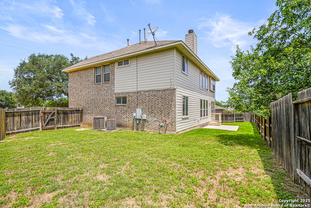 223 Verde Bluff San Antonio TX 78258