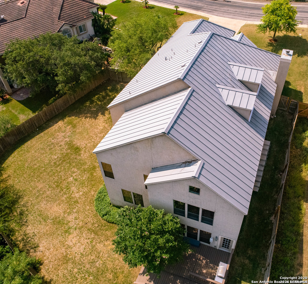 911 Sutters Rim San Antonio TX 78258