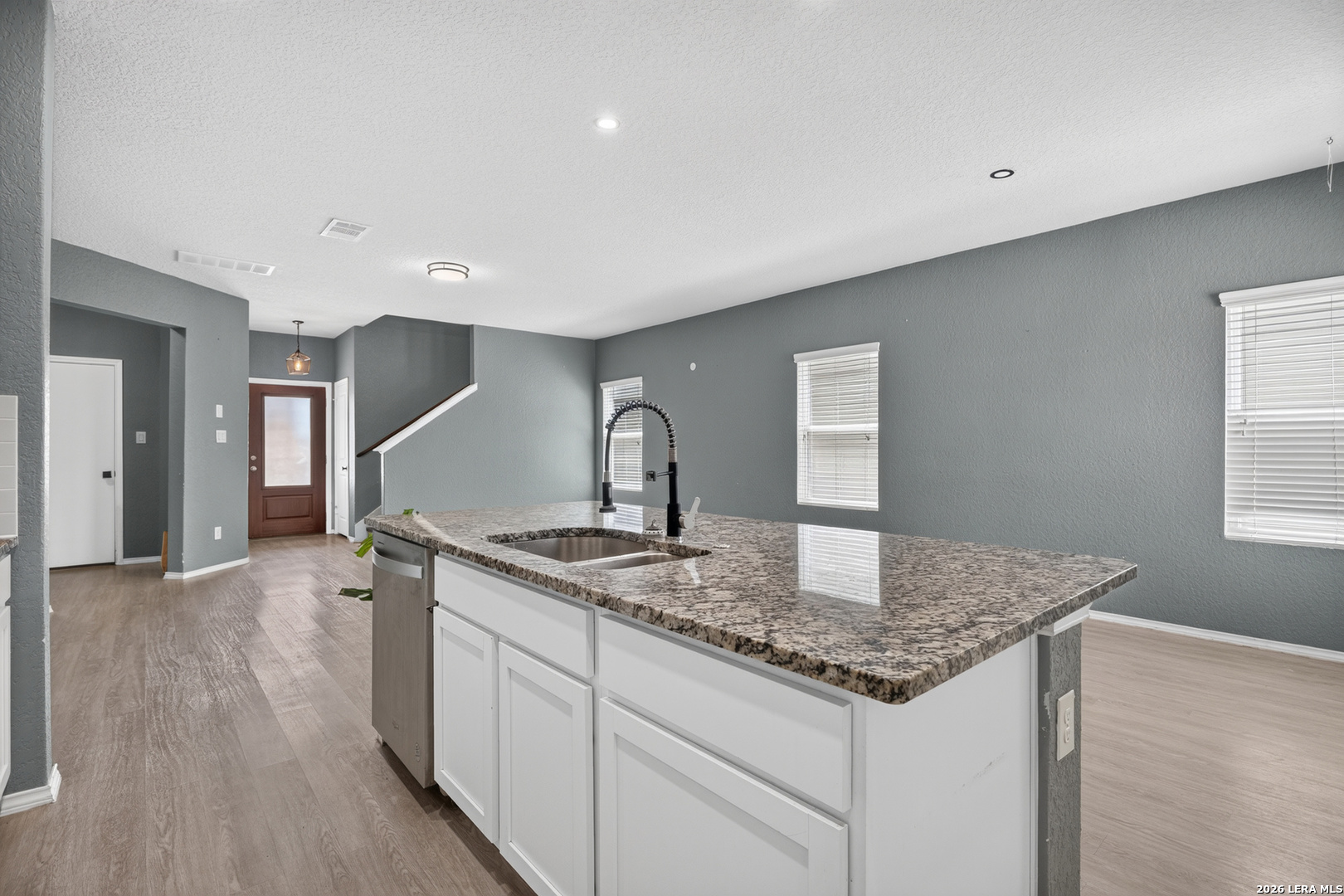 10331 Barbeque Bay Converse TX 78109