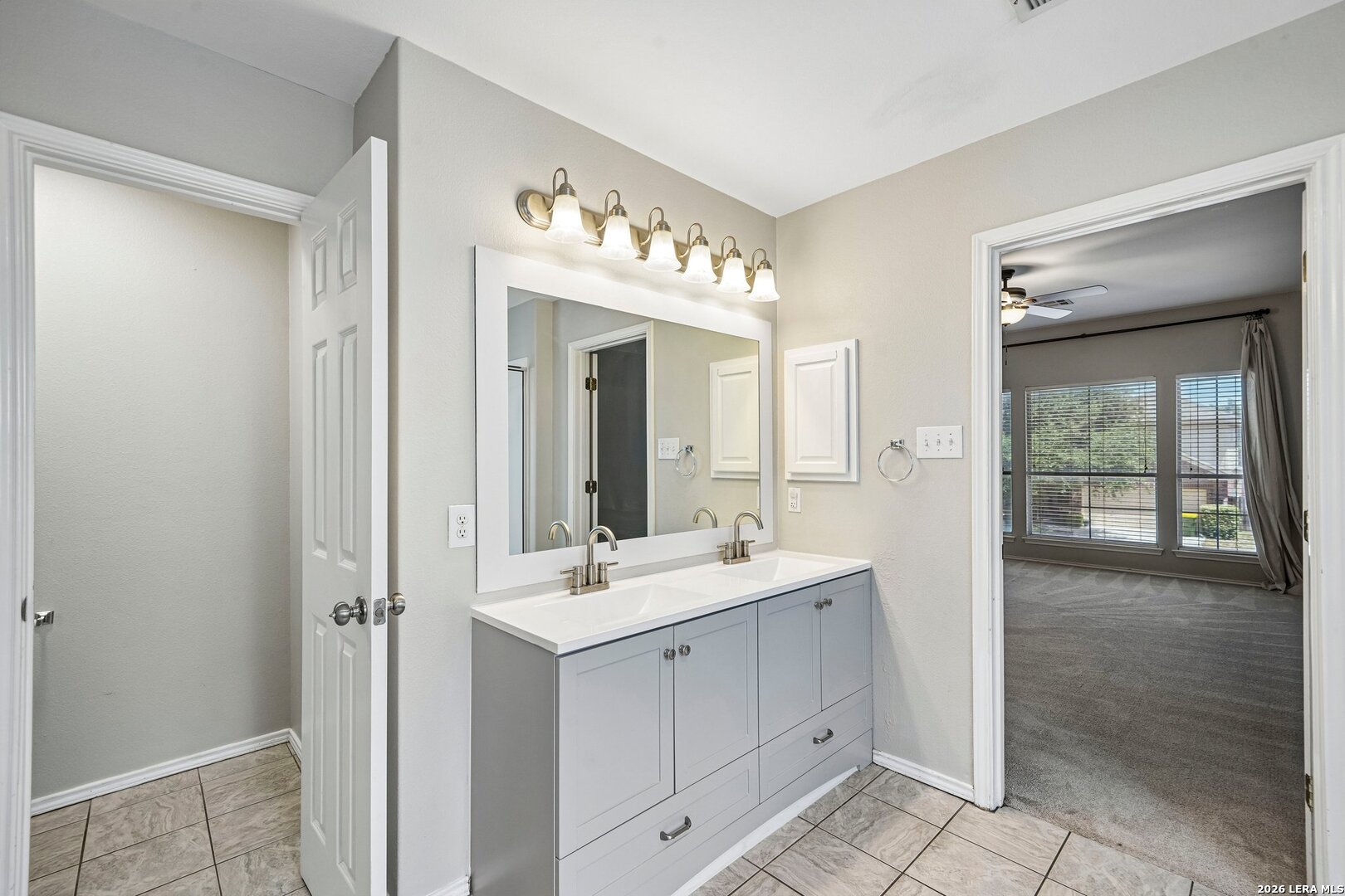 315 Hollow Grove San Antonio TX 78253