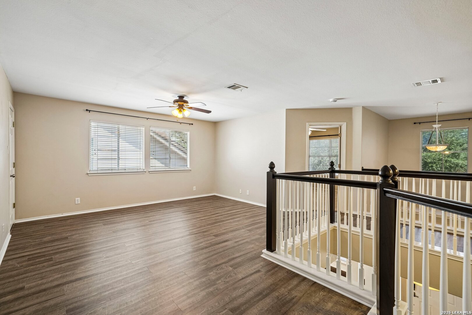 315 Hollow Grove San Antonio TX 78253