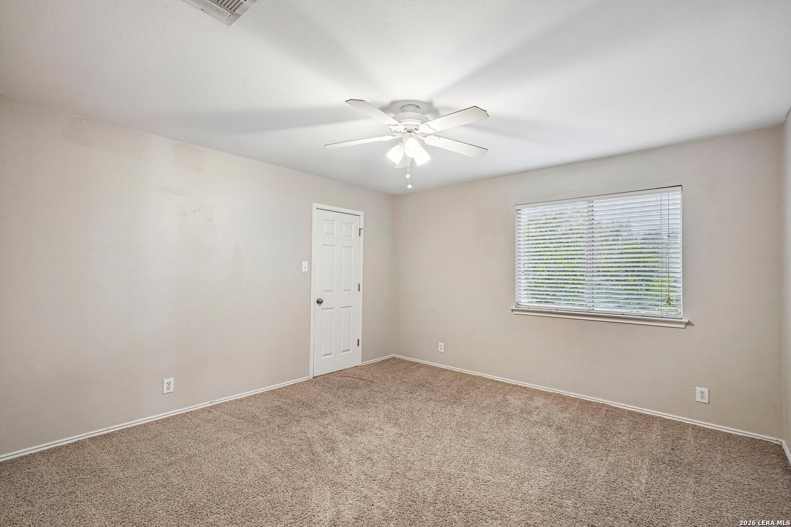 315 Hollow Grove San Antonio TX 78253