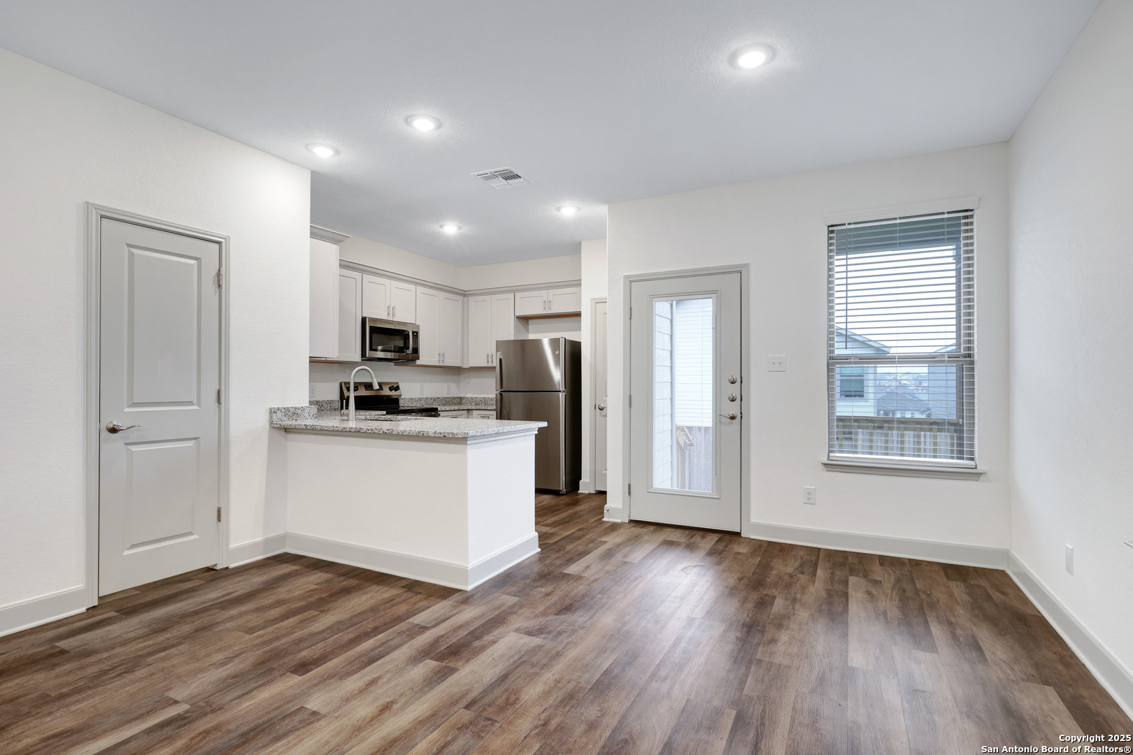 7621 Briarwood Pass San Antonio TX 78252
