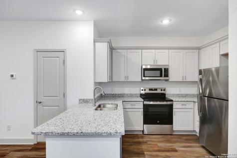 7621 Briarwood Pass San Antonio TX 78252