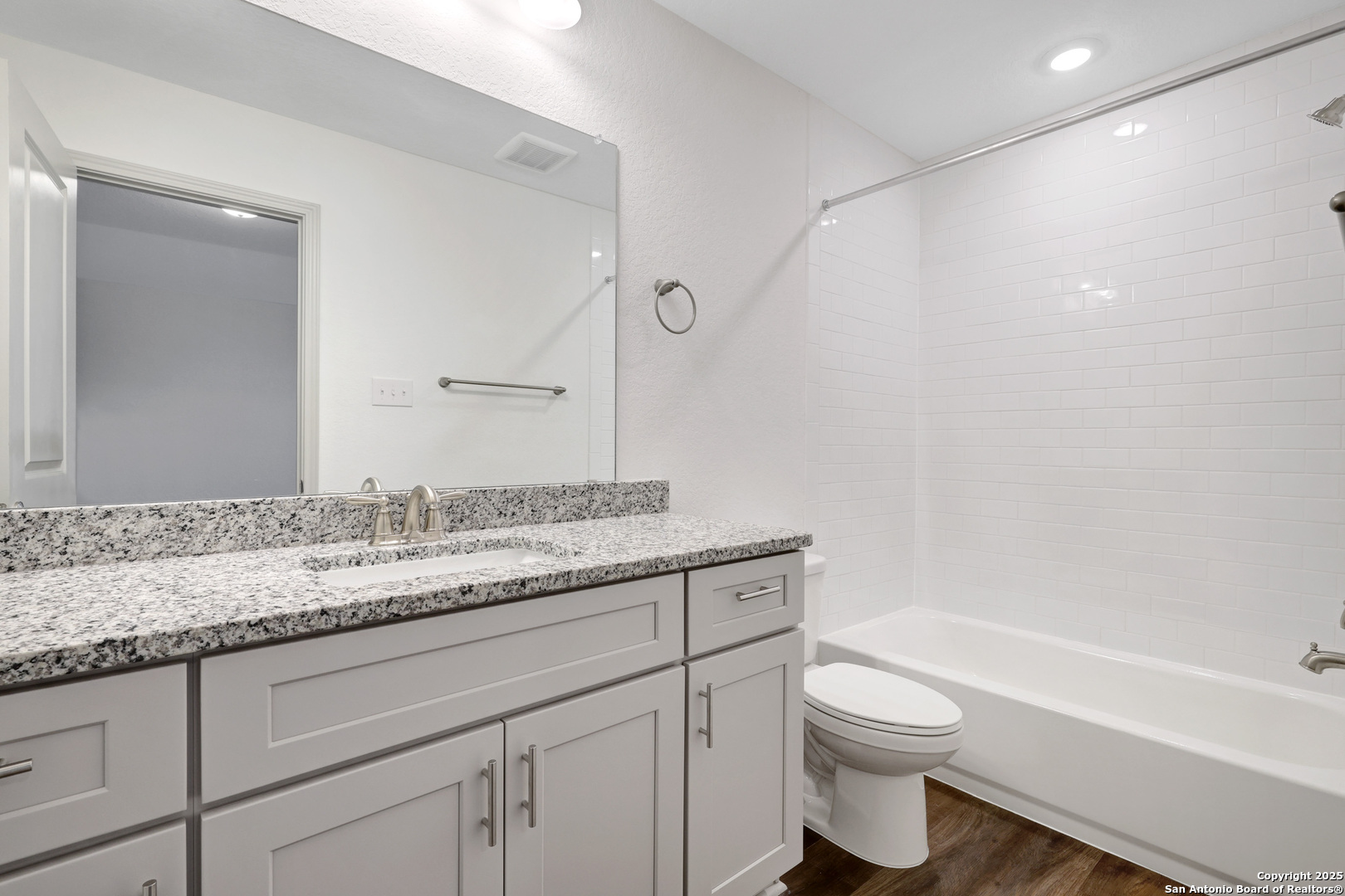 7621 Briarwood Pass San Antonio TX 78252