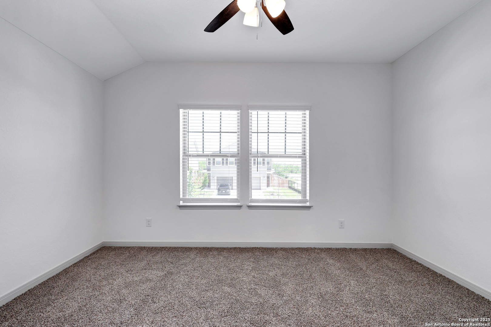 7621 Briarwood Pass San Antonio TX 78252