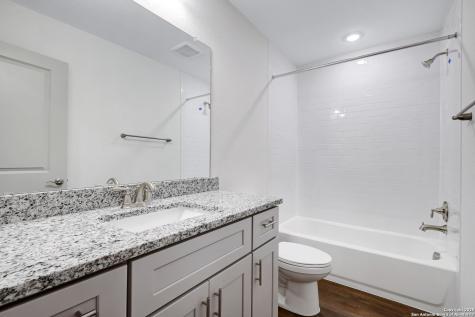 7621 Briarwood Pass San Antonio TX 78252