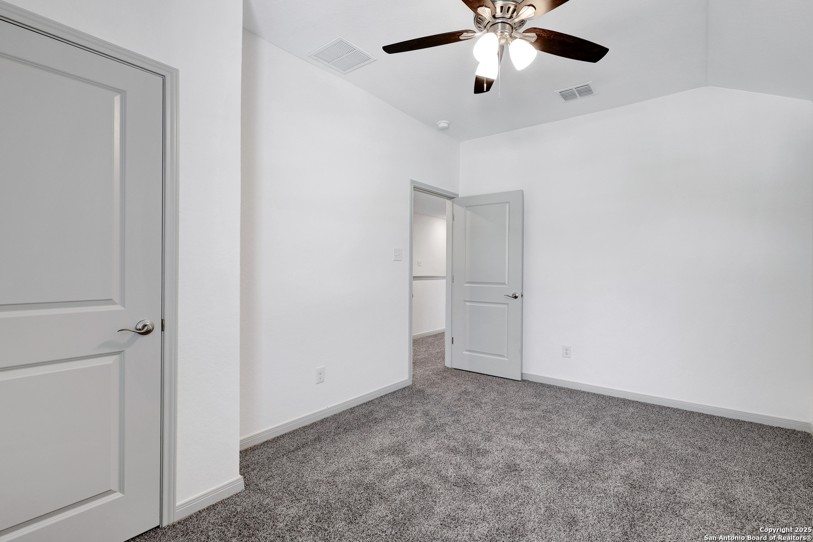 7621 Briarwood Pass San Antonio TX 78252