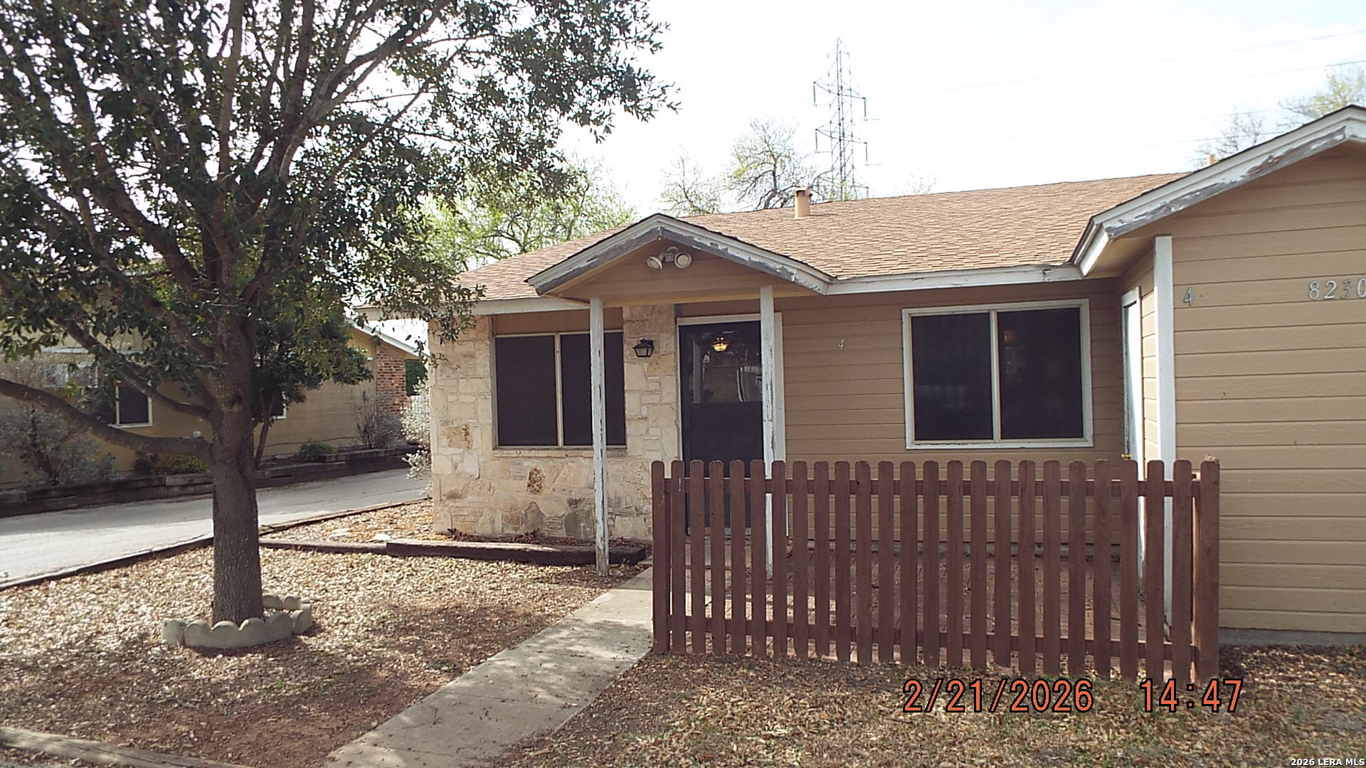 8302 Glen Mont San Antonio TX 78239