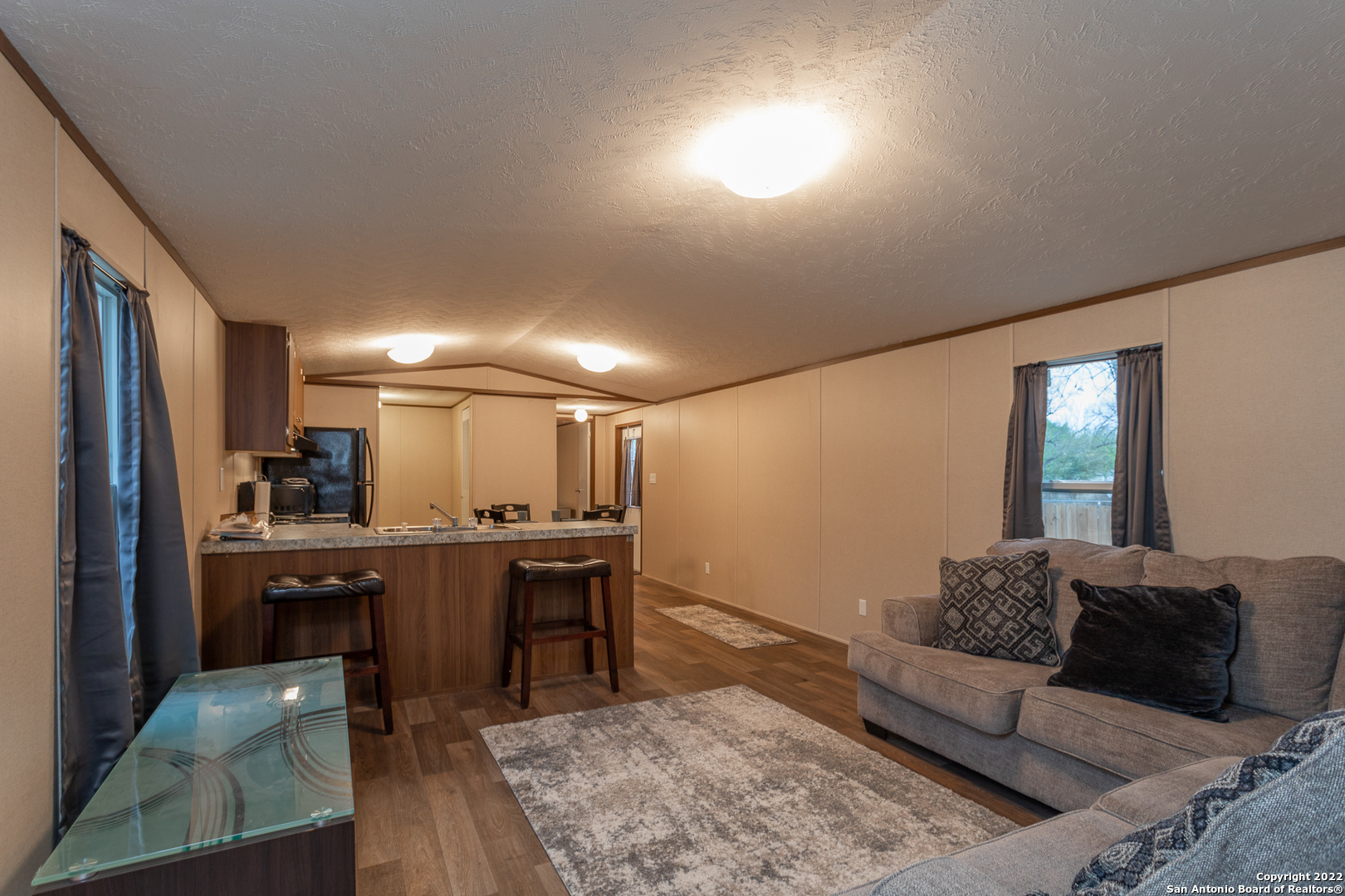 2204 Avenue K Hondo TX 78861