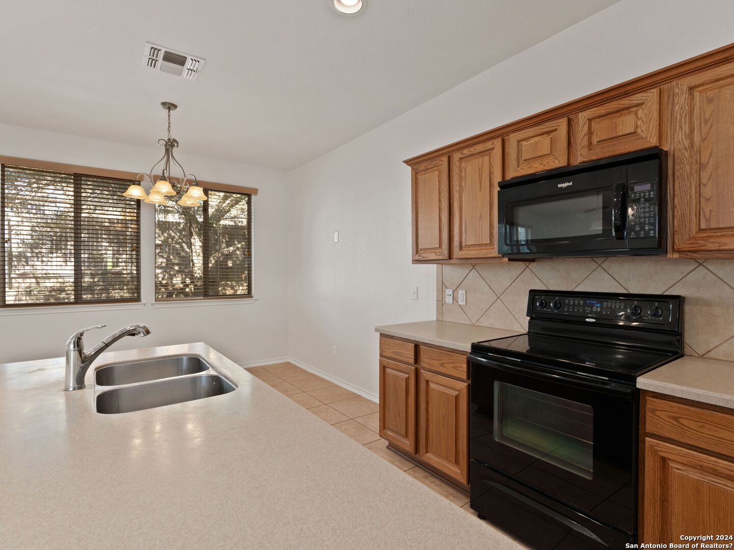 4219 Woodbridge Way San Antonio TX 78257