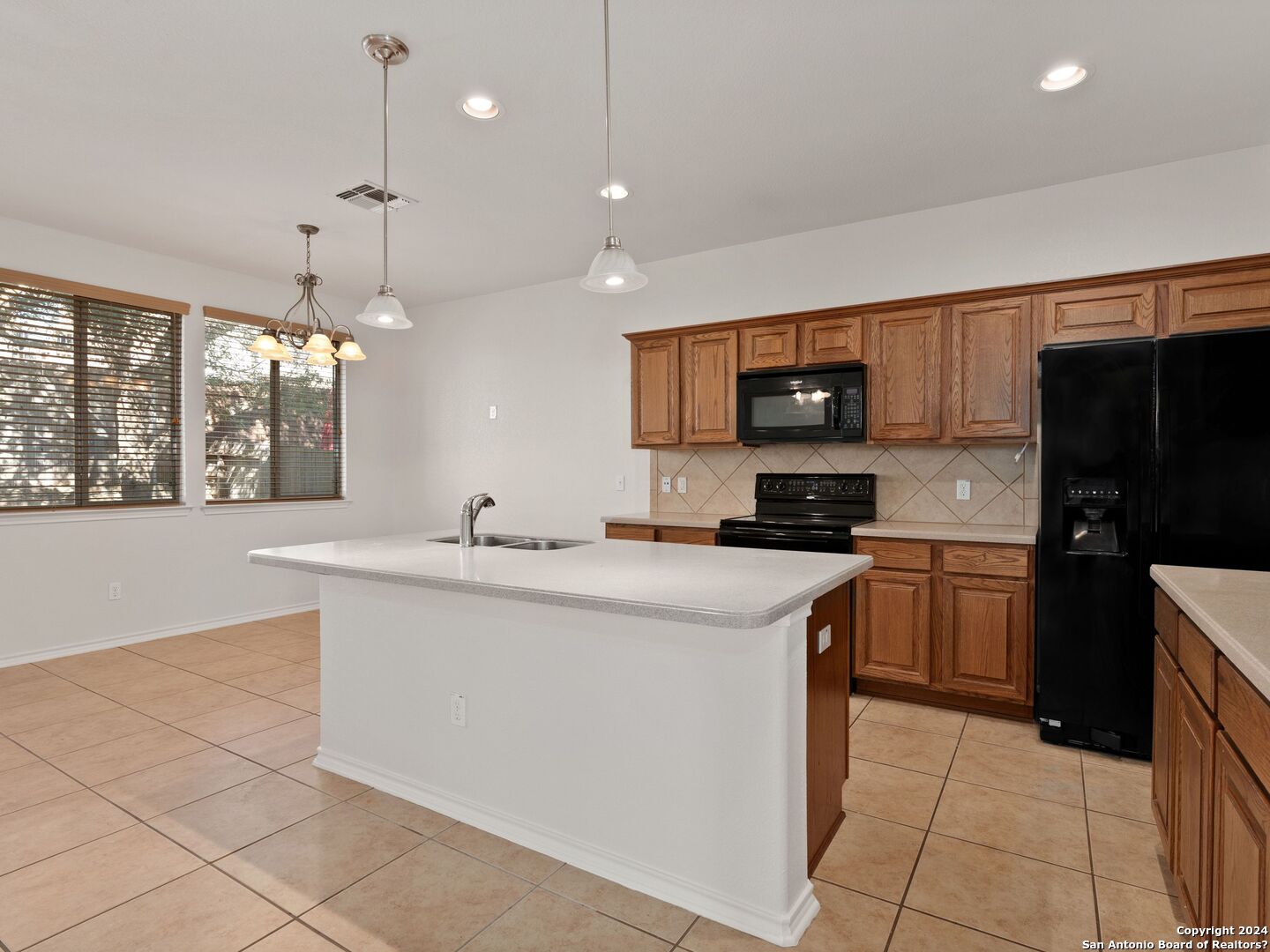 4219 Woodbridge Way San Antonio TX 78257