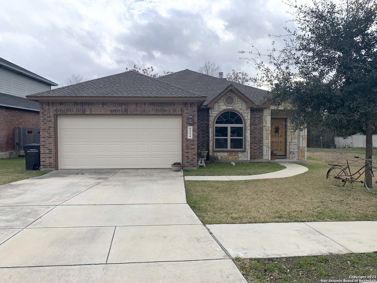 4234 Colonneh Trail San Antonio TX 78218