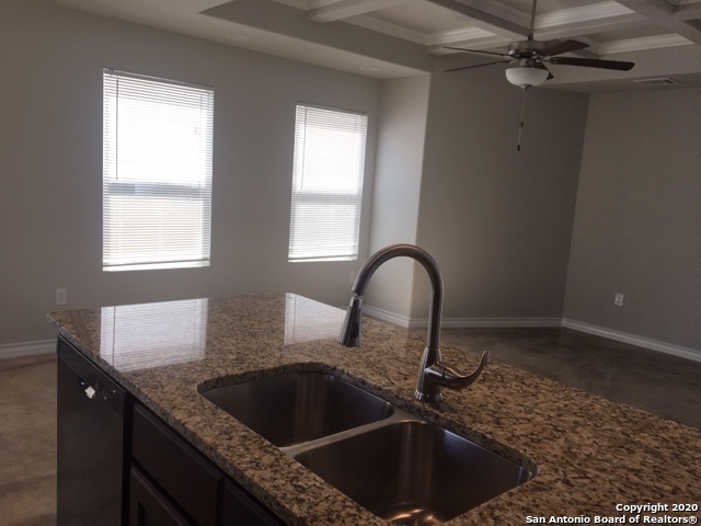 16910 Spirit Brook Selma TX 78154