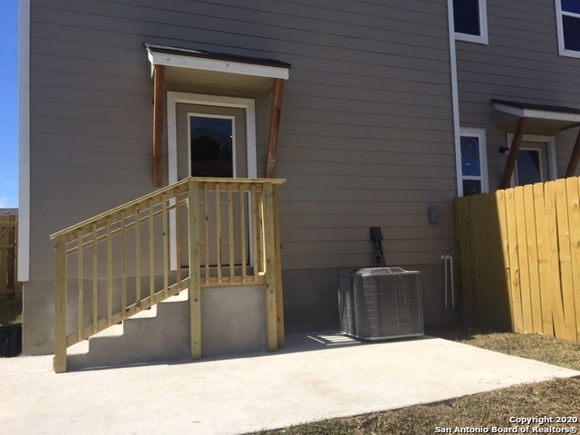 16910 Spirit Brook Selma TX 78154