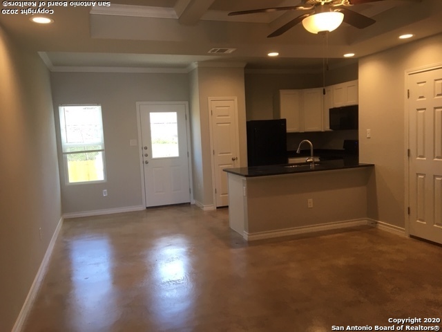 16910 Spirit Brook Selma TX 78154
