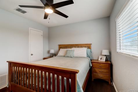 8002 Willow Country San Antonio TX 78254