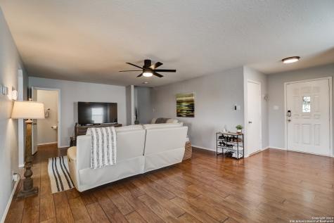 8002 Willow Country San Antonio TX 78254