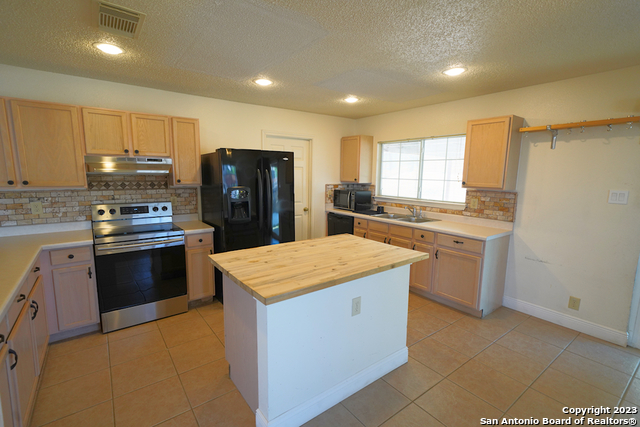 7135 Teton Ridge San Antonio TX 78233