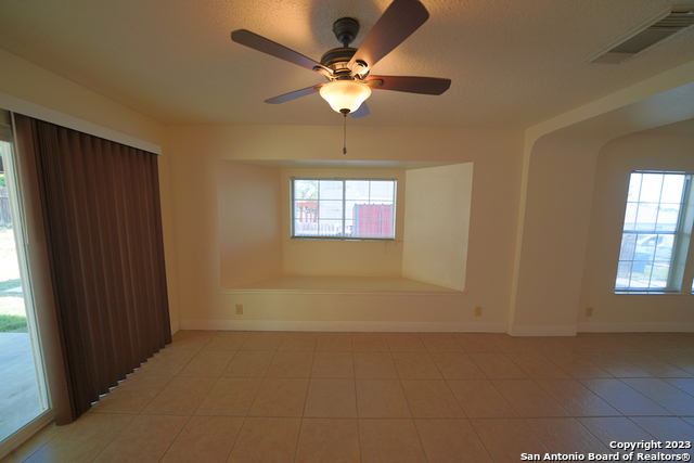 7135 Teton Ridge San Antonio TX 78233
