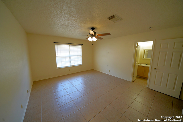 7135 Teton Ridge San Antonio TX 78233