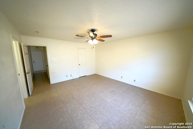 7135 Teton Ridge San Antonio TX 78233