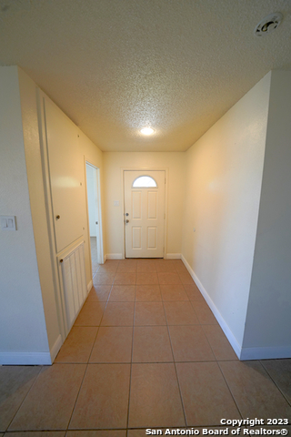 7135 Teton Ridge San Antonio TX 78233