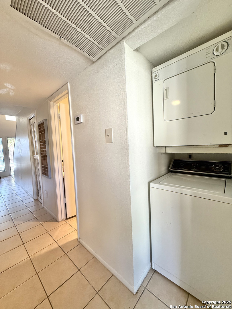 3843 Barrington San Antonio TX 78217