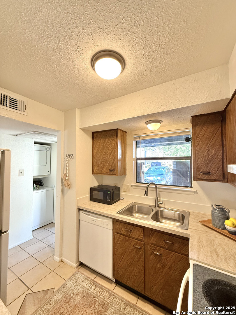 3843 Barrington San Antonio TX 78217