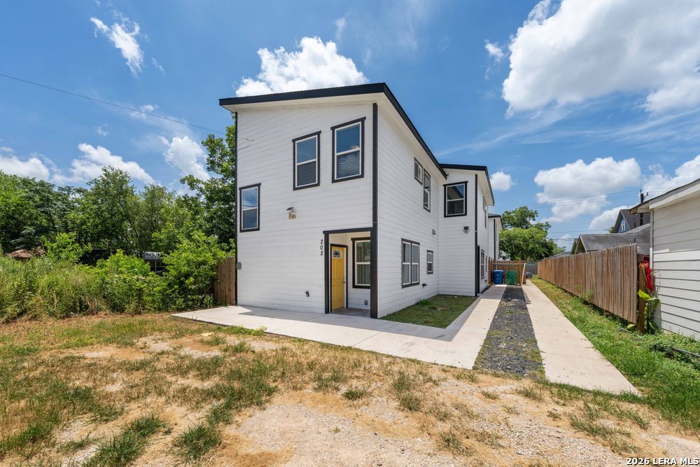 323 Gabriel San Antonio TX 78202