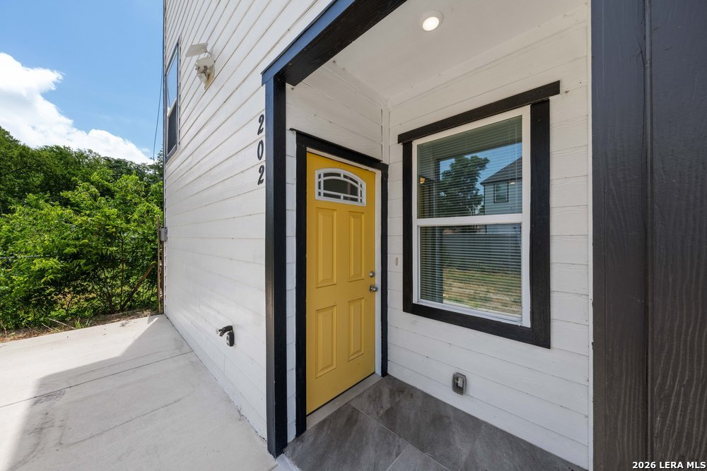 323 Gabriel San Antonio TX 78202