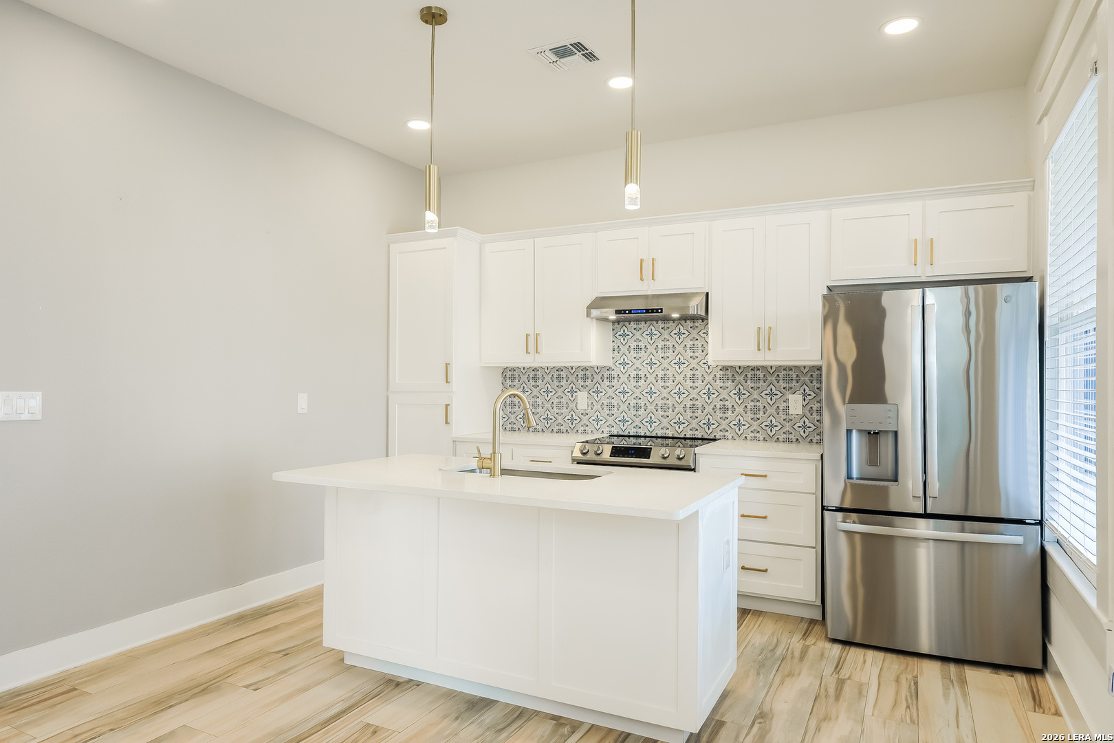 120 E Magnolia San Antonio TX 78212