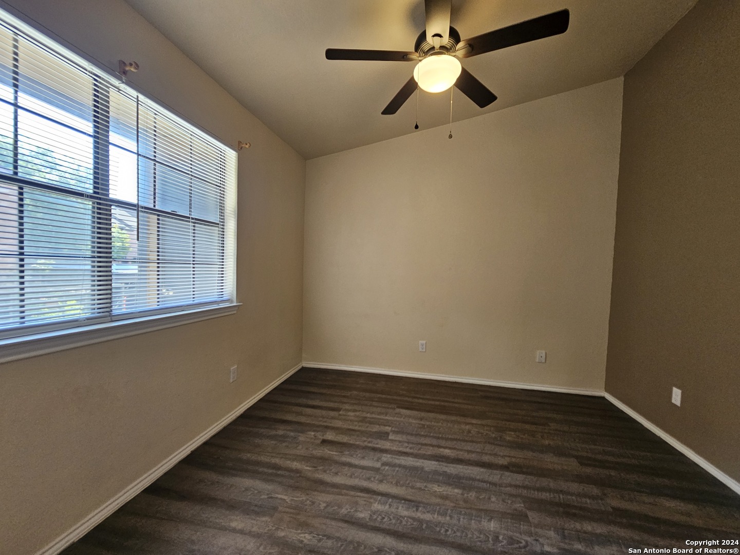 4803 Hamilton Wolfe San Antonio TX 78229