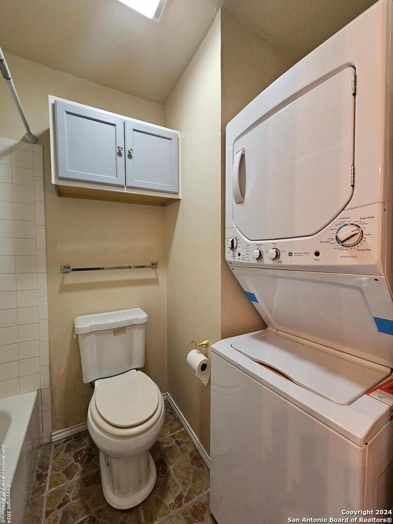 4803 Hamilton Wolfe San Antonio TX 78229