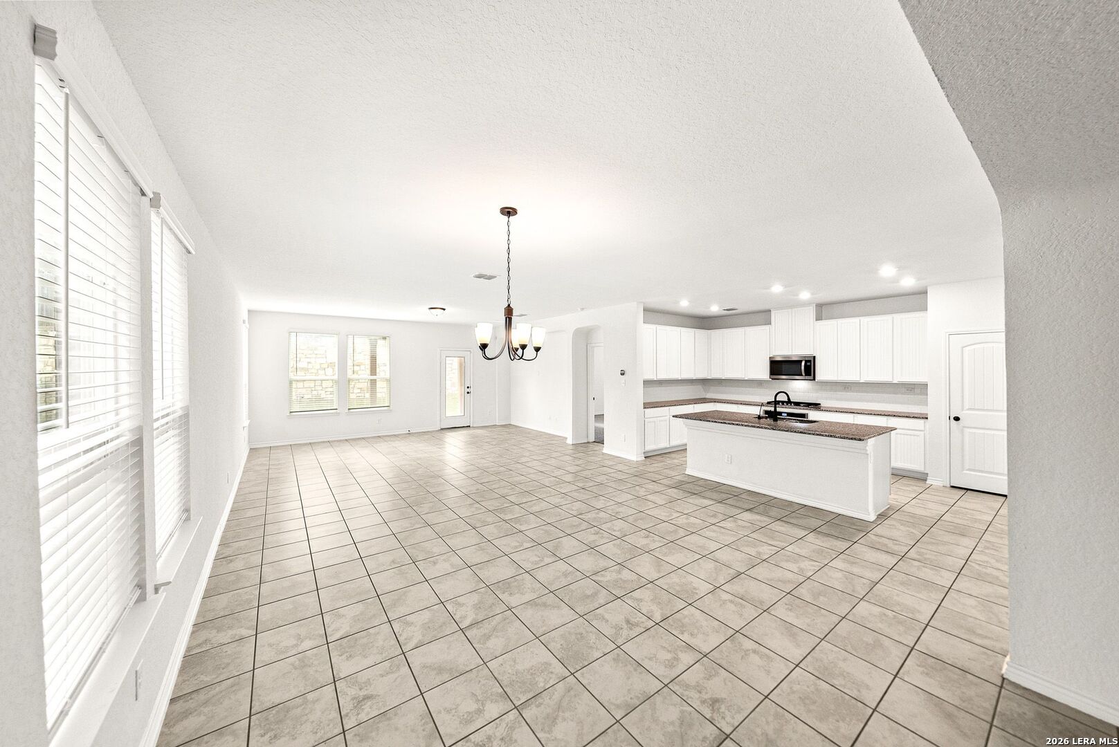 29909 Sestra Bulverde TX 78163