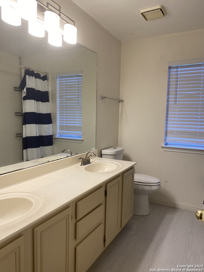 614 Stoneway Drive San Antonio TX 78258