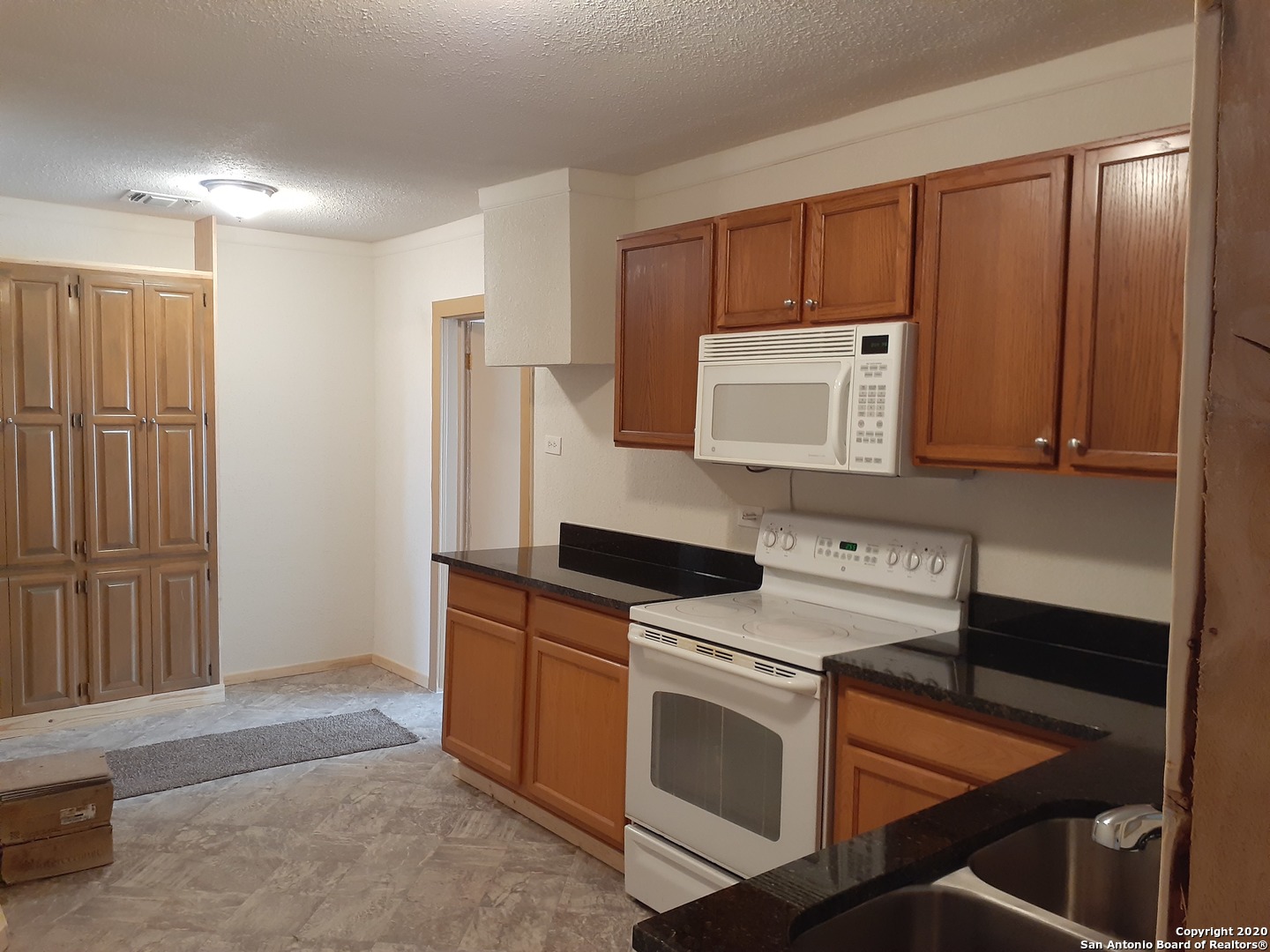 1114 S Loop 1604 E San Antonio TX 78264