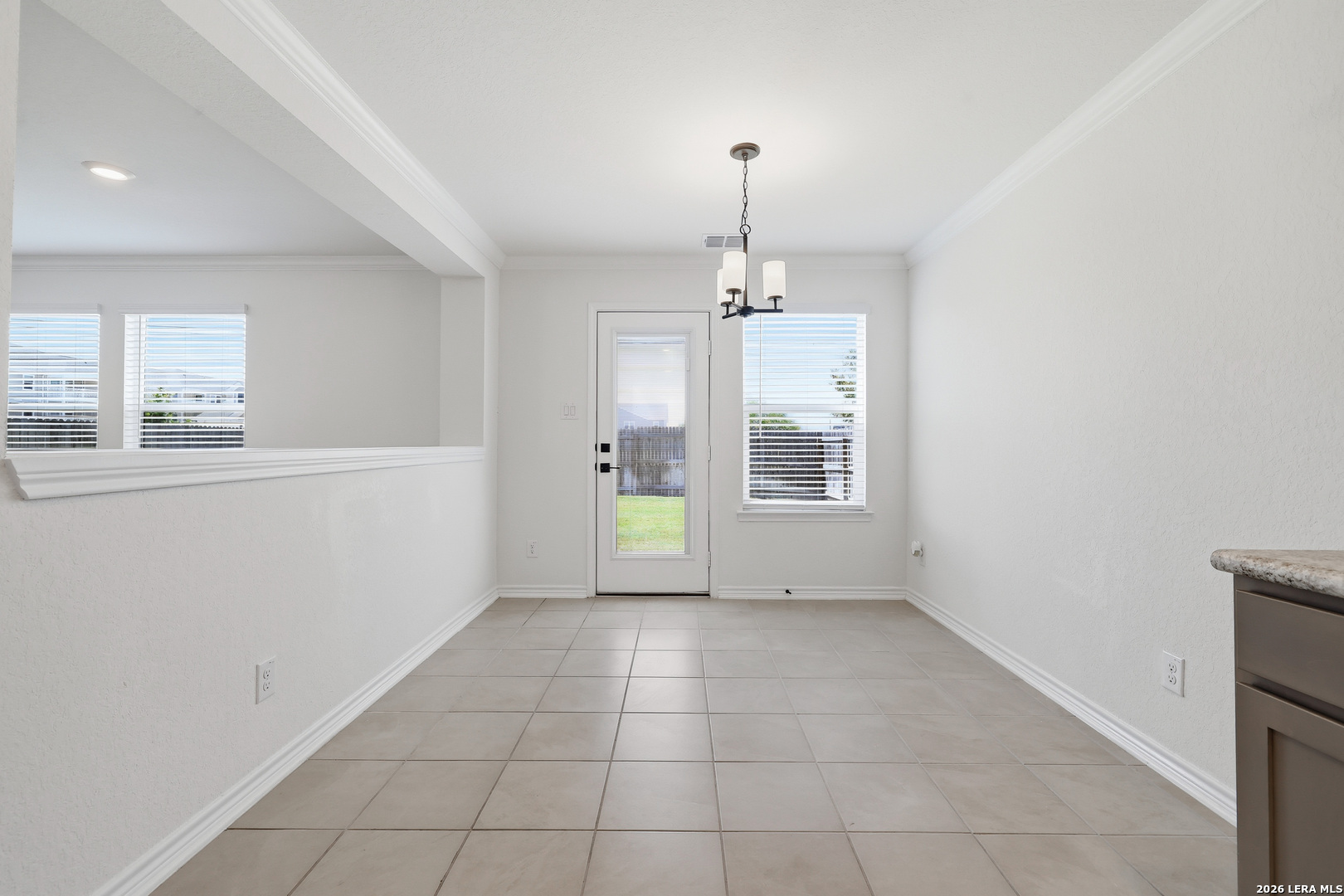 8323 Cactus Wren Hill San Antonio TX 78253