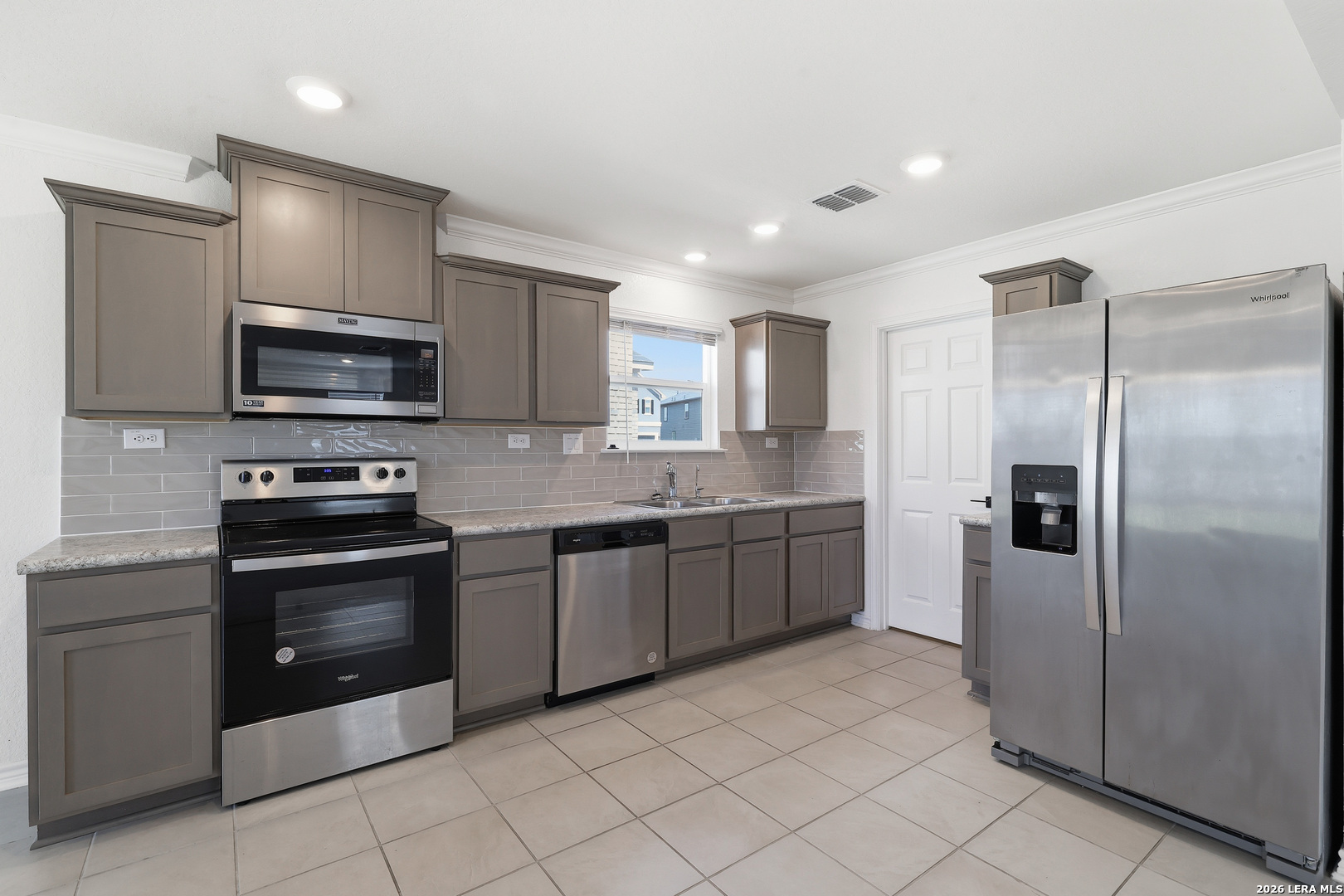 8323 Cactus Wren Hill San Antonio TX 78253