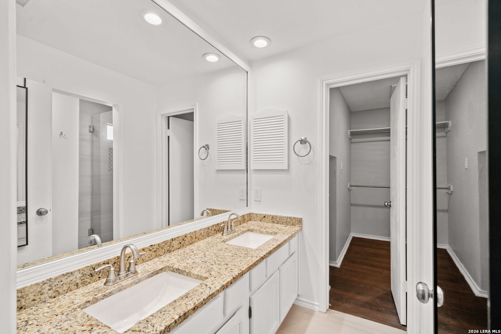 2315 Shady Crest Circle San Antonio TX 78231